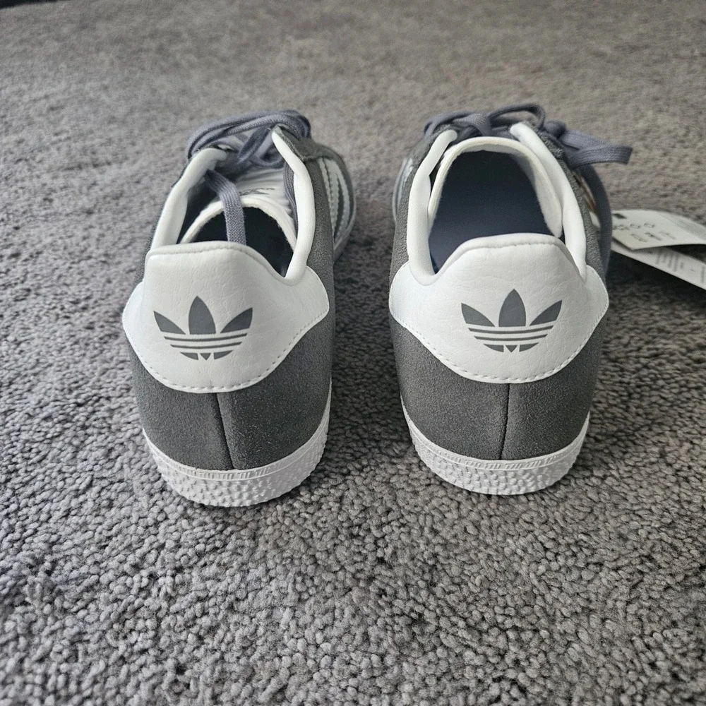 Adidas Gazelle‎ Sneakers Kids 4.5 Suede Low Top Trainers Gray White